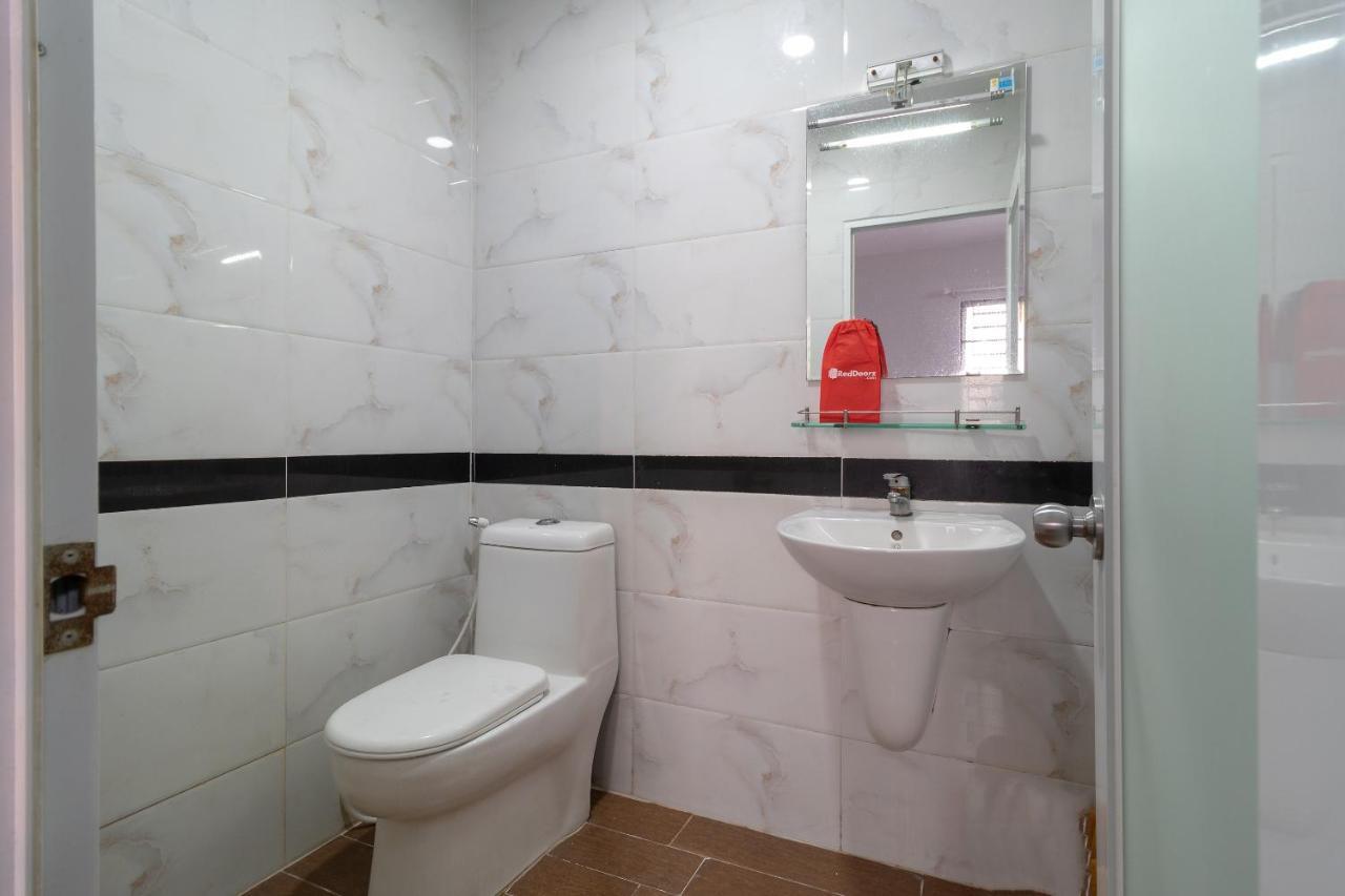 Reddoorz Near Tan Huong Market Ho Chi Minh-Byen Eksteriør billede