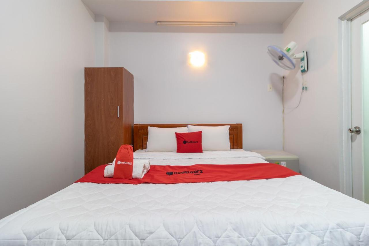 Reddoorz Near Tan Huong Market Ho Chi Minh-Byen Eksteriør billede